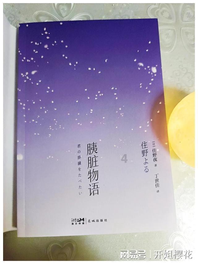 为什么牛奶要用方形纸盒装，而可乐用柱形金属罐装？